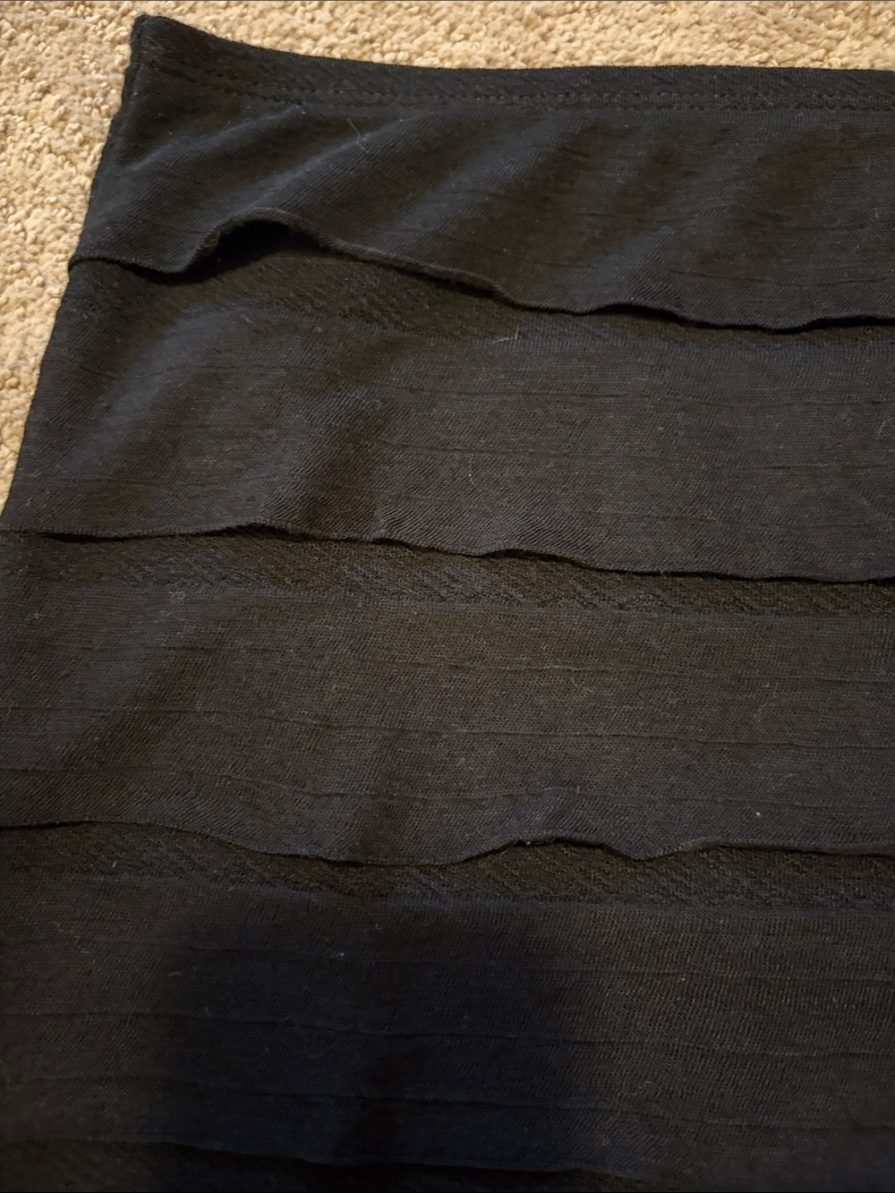 Max Studio Tiered Ruffle Knit Skirt Black Size Medium - Picture 2 of 4